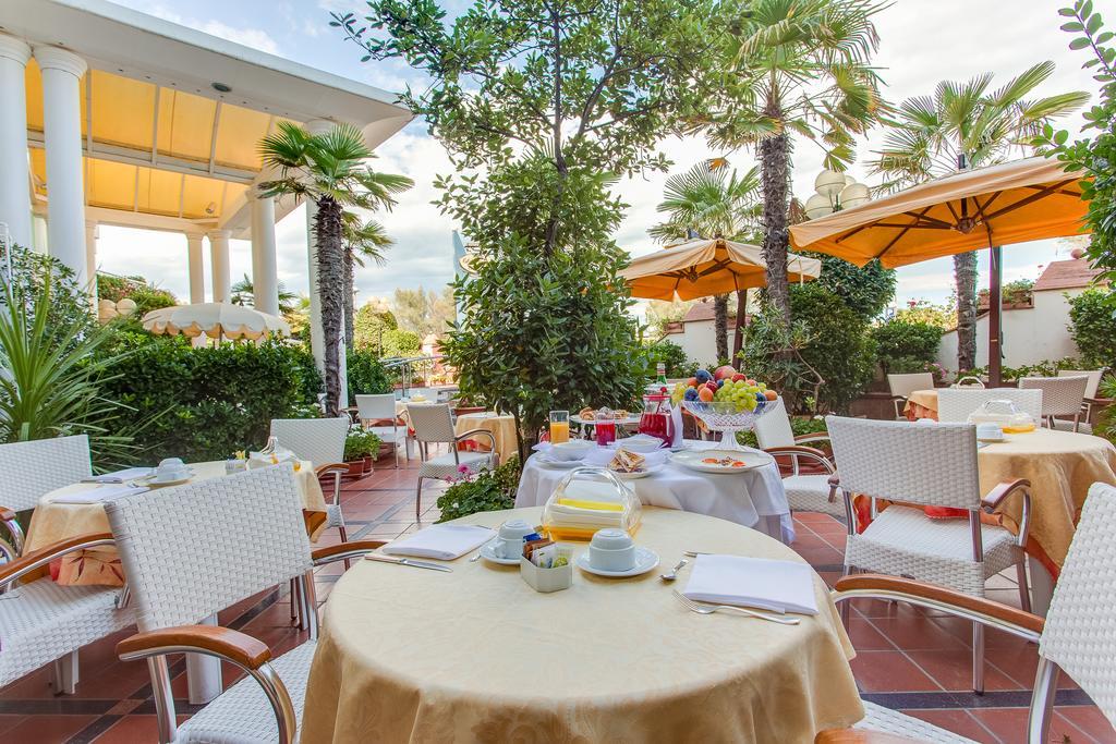 Gambrinus Hotel 4*
