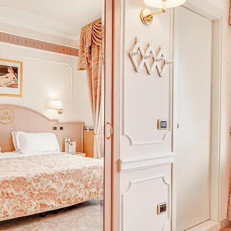 Hotel Gambrinus Cervia Exterior photo